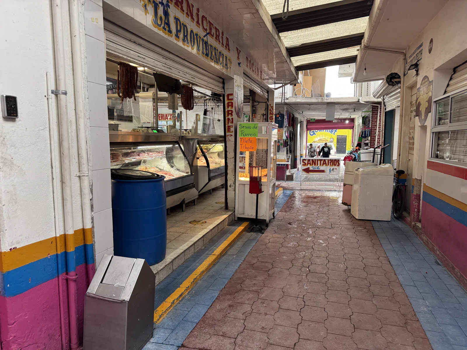 Exterior de La Providencia I en Mercado Santa Cruz